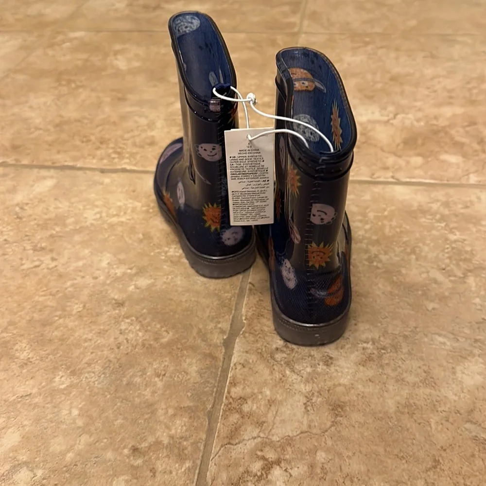 Old Navy Toddler Boys Tall Printed Out Of Space Rain Boots